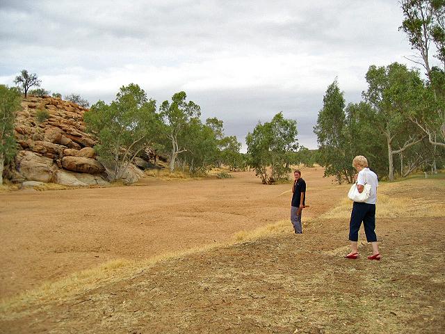 A 275 Alice Springs - Parc de la Station telegraphique.jpg